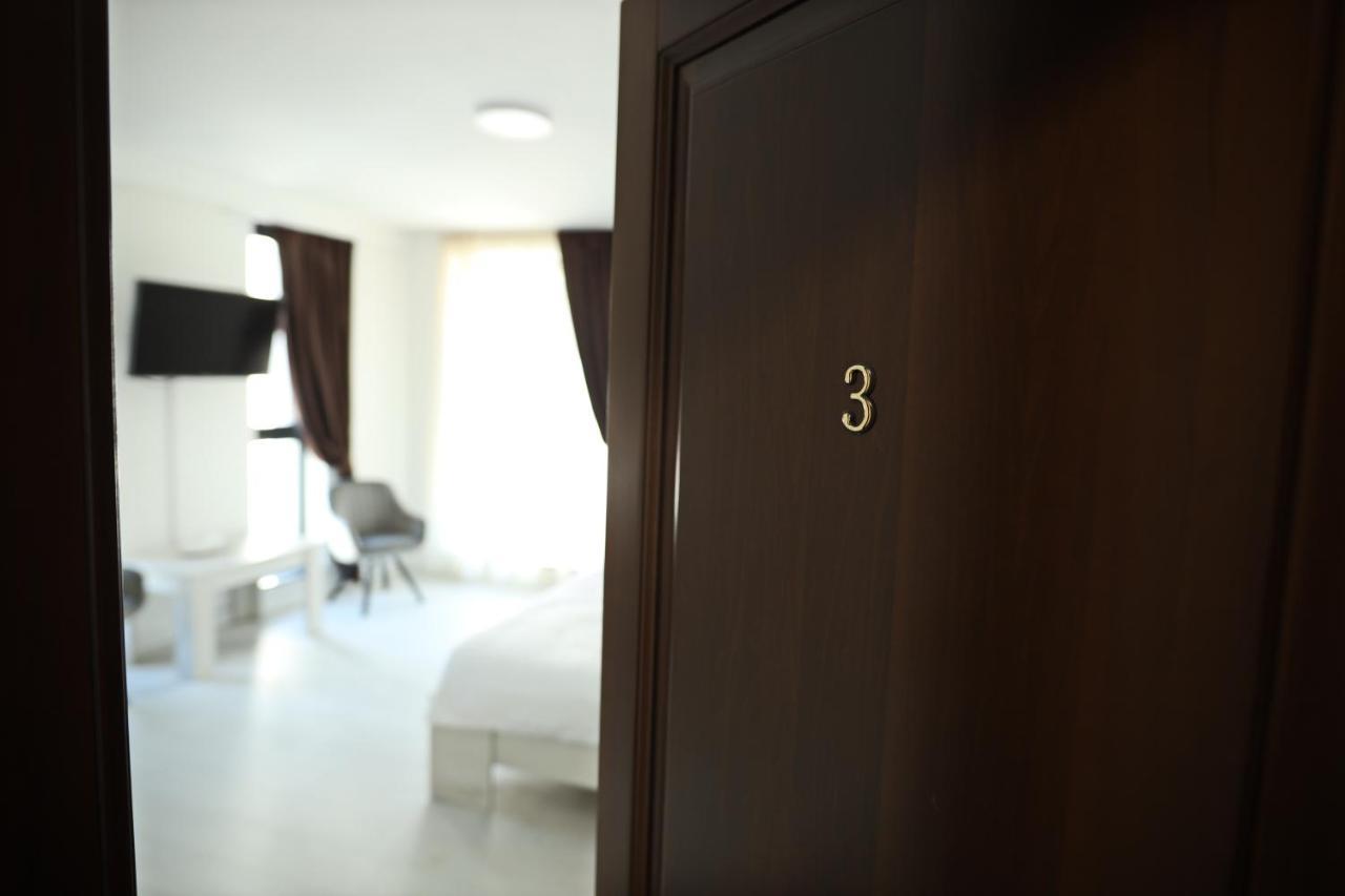 Casa Vys Apartment Pitesti Bagian luar foto