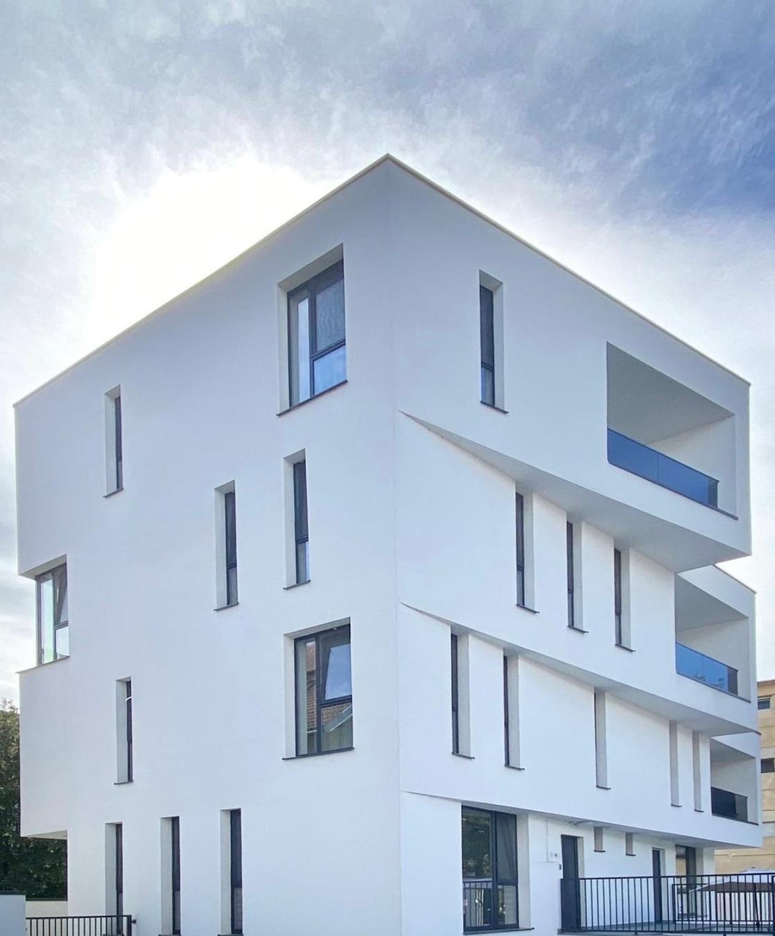 Casa Vys Apartment Pitesti Bagian luar foto