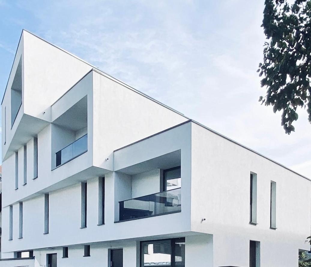 Casa Vys Apartment Pitesti Bagian luar foto